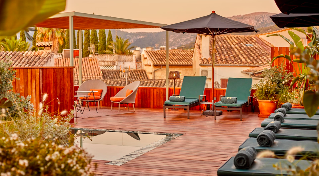 Luxury hotel stays in old town Pollensa
